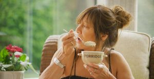 Anna Ryder Richardson - Conservatory Porridge TV advert